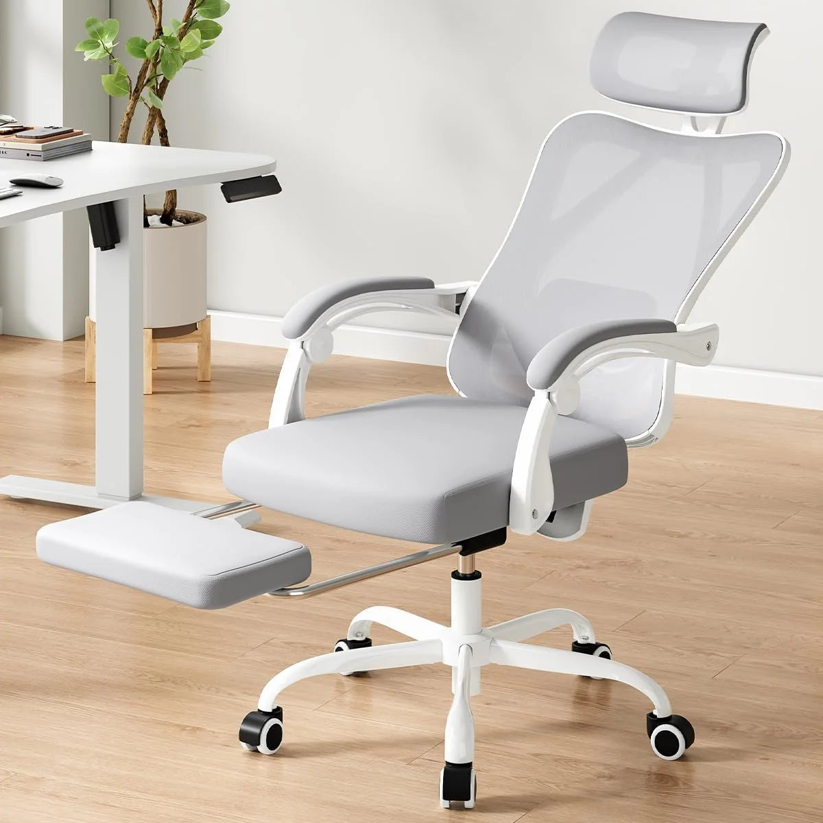 Farini Ergonomic Office Chair with Footrest, Mesh Office Desk Chair with Headrest, High Back Computer Chair with Adjustable Lumbar Support for Home Office Study Room Bedroom