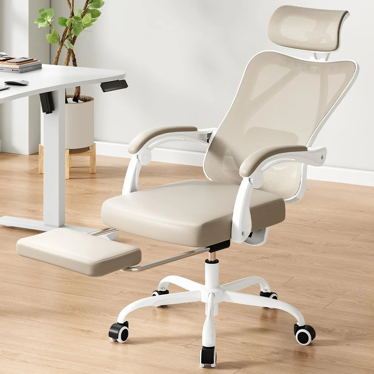 Farini Ergonomic Office Chair with Footrest, Mesh Office Desk Chair with Headrest, High Back Computer Chair with Adjustable Lumbar Support for Home Office Study Room Bedroom