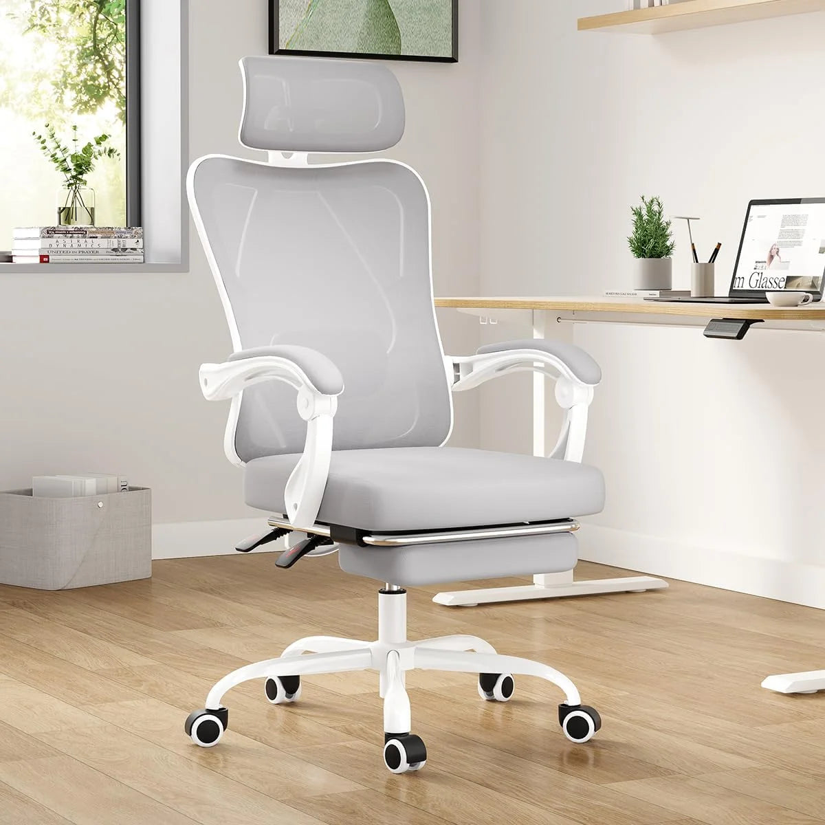 Farini Ergonomic Office Chair with Footrest, Mesh Office Desk Chair with Headrest, High Back Computer Chair with Adjustable Lumbar Support for Home Office Study Room Bedroom