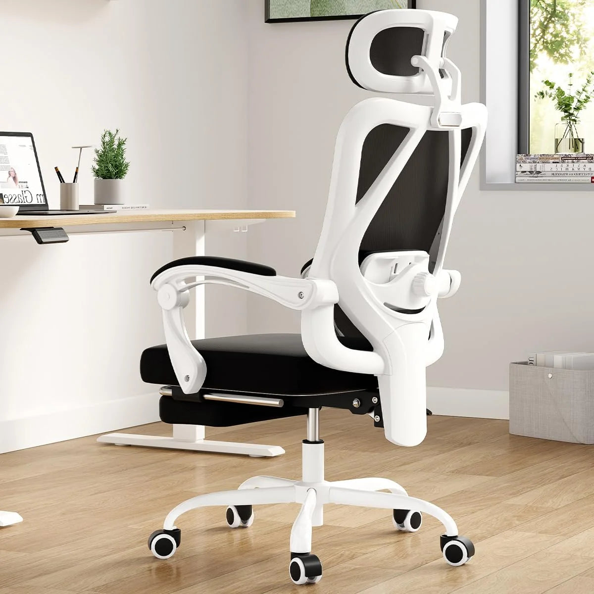 Farini Ergonomic Office Chair with Footrest, Mesh Office Desk Chair with Headrest, High Back Computer Chair with Adjustable Lumbar Support for Home Office Study Room Bedroom
