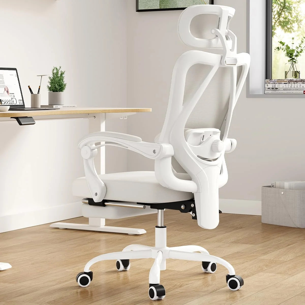 Farini Ergonomic Office Chair with Footrest, Mesh Office Desk Chair with Headrest, High Back Computer Chair with Adjustable Lumbar Support for Home Office Study Room Bedroom